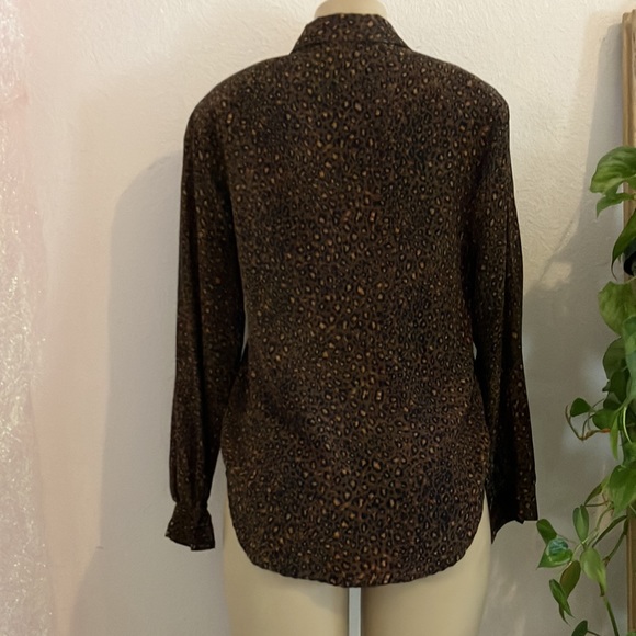 Vintage Blouse Allison Taylor Silk Leopard Print Long Sleeve Brown 
Bin#1 - Picture 5 of 9